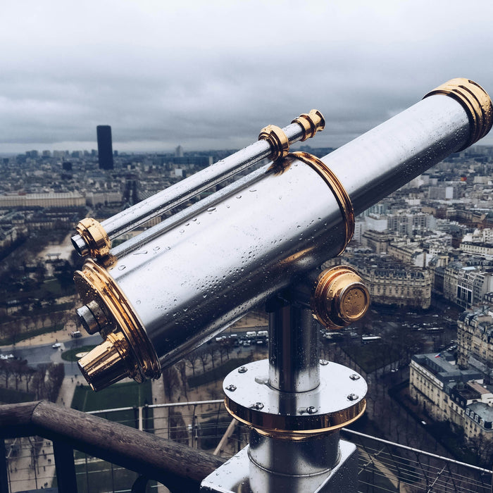 How to Use a Refractor Telescope